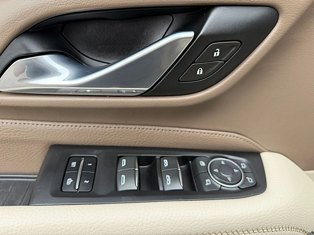 GMC Yukon photo 75