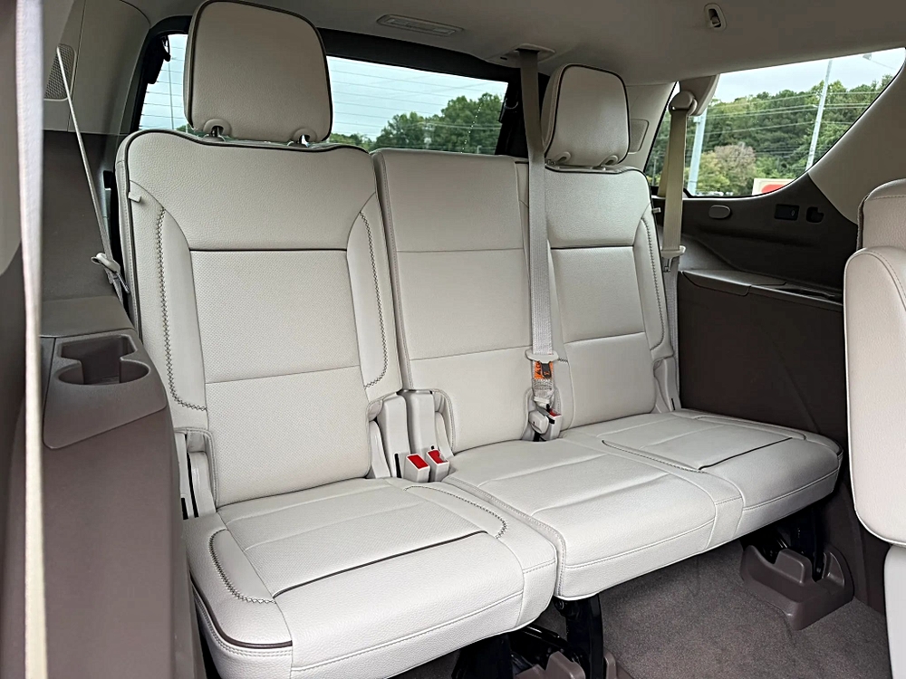 GMC Yukon photo 102
