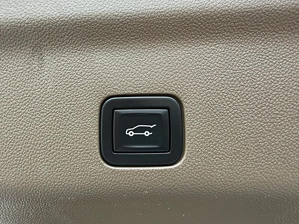 GMC Yukon photo 106