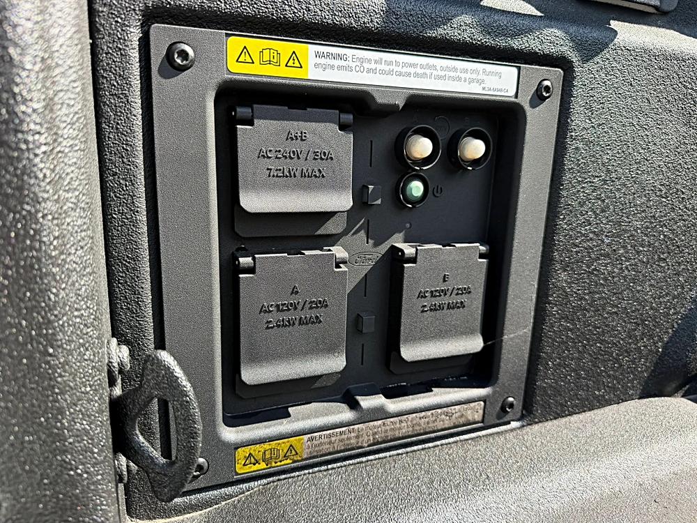Ford F-150 photo 18