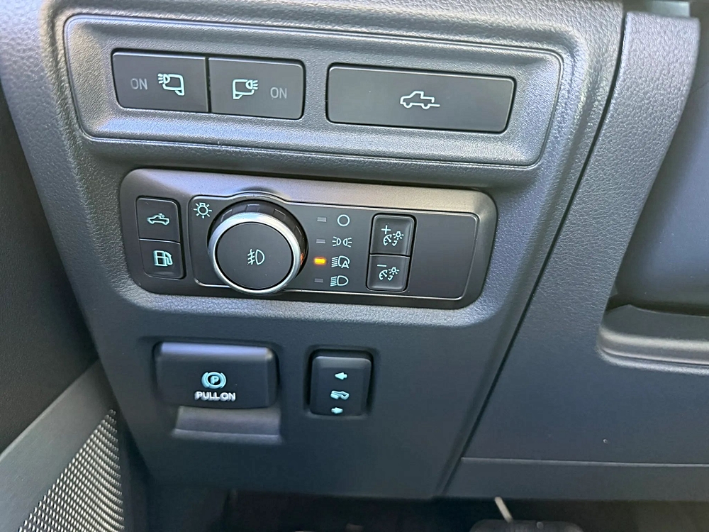 Ford F-150 photo 140