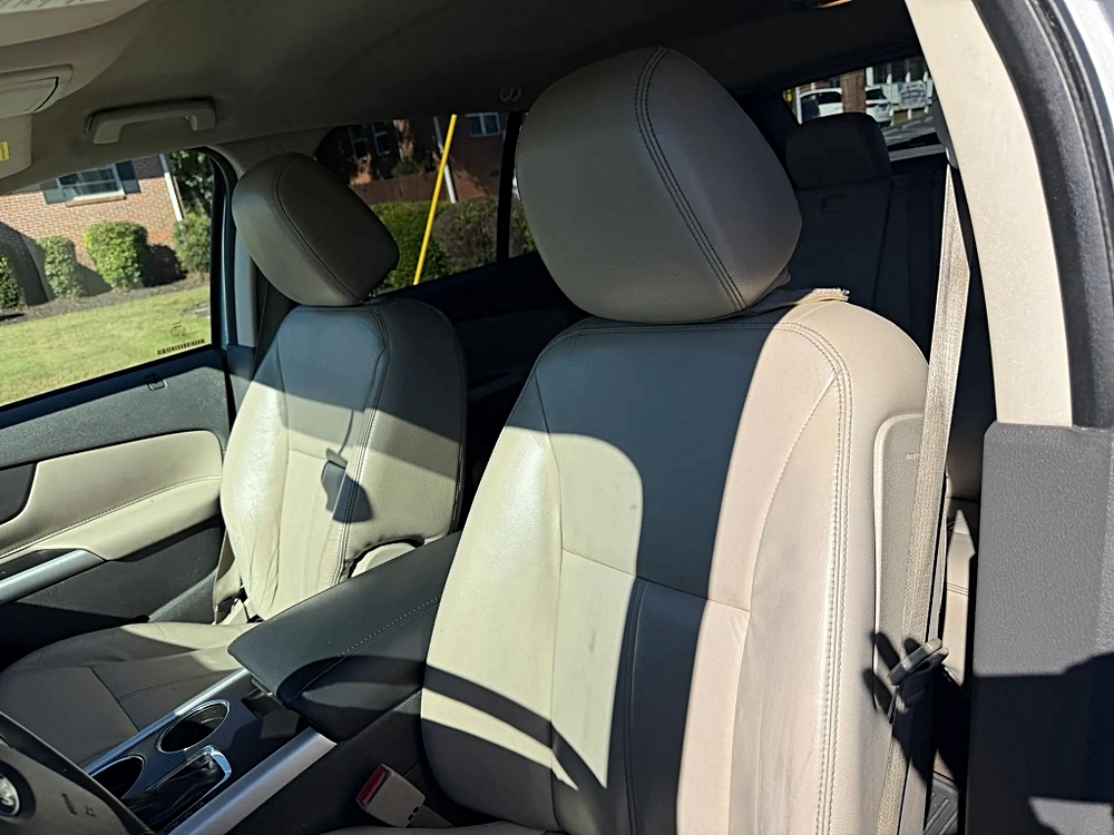 Ford Edge photo 18