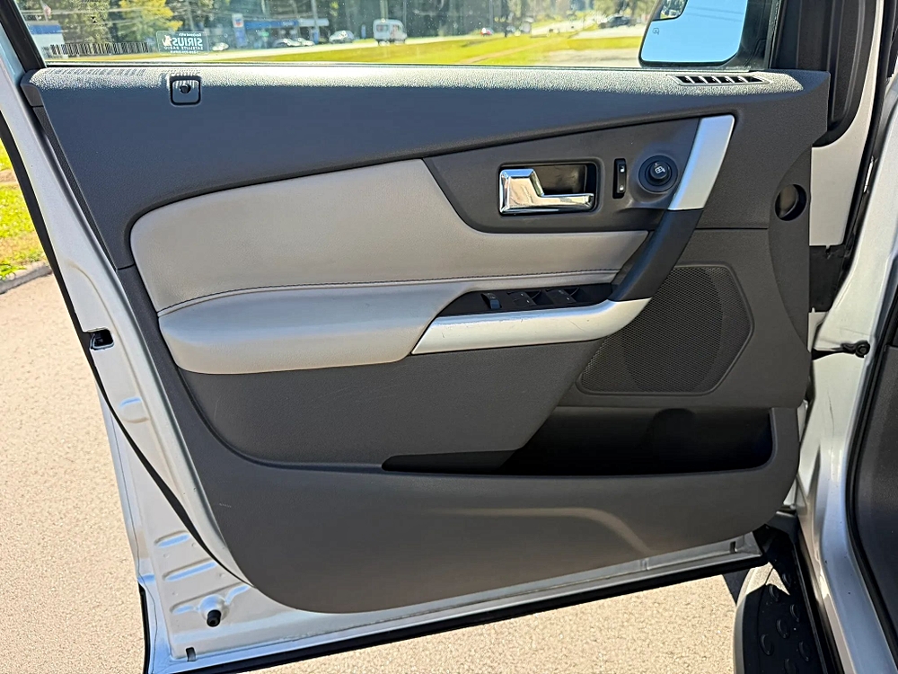 Ford Edge photo 20