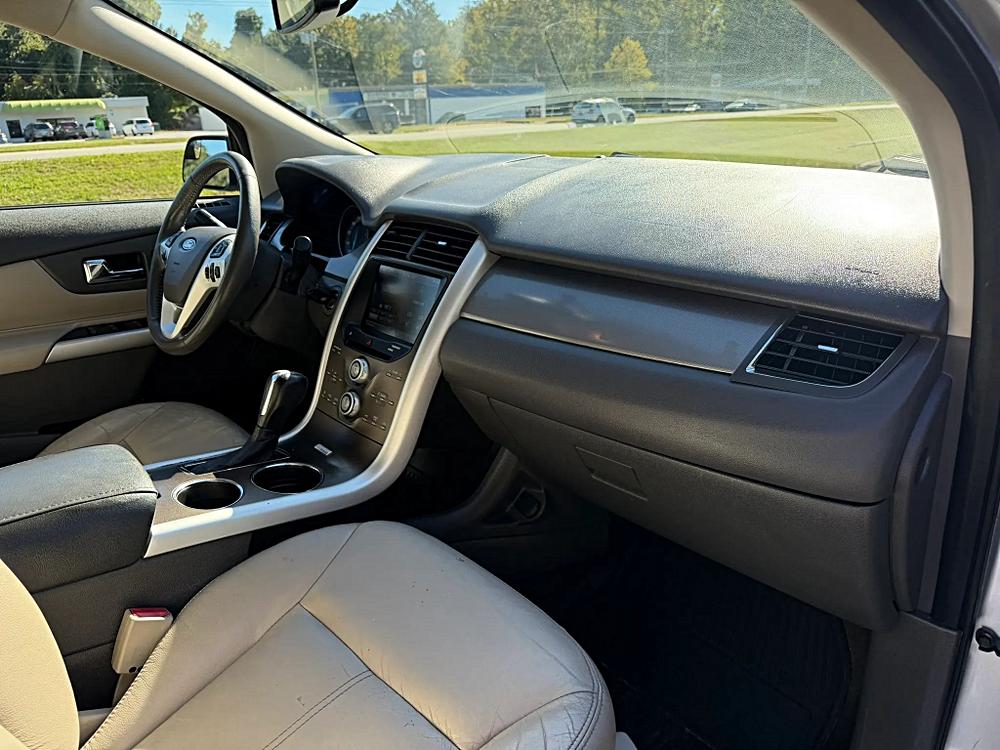 Ford Edge photo 22
