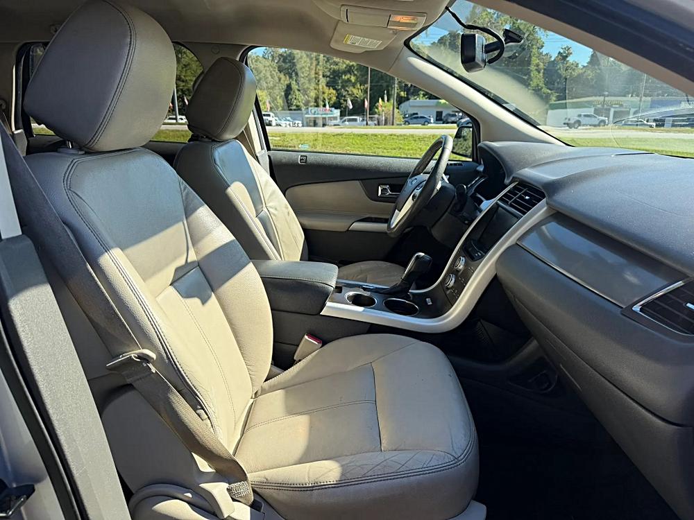 Ford Edge photo 23
