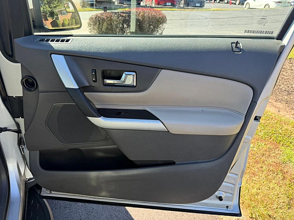 Ford Edge photo 24