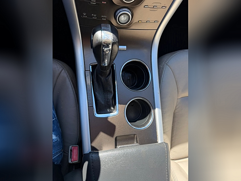 Ford Edge photo 32