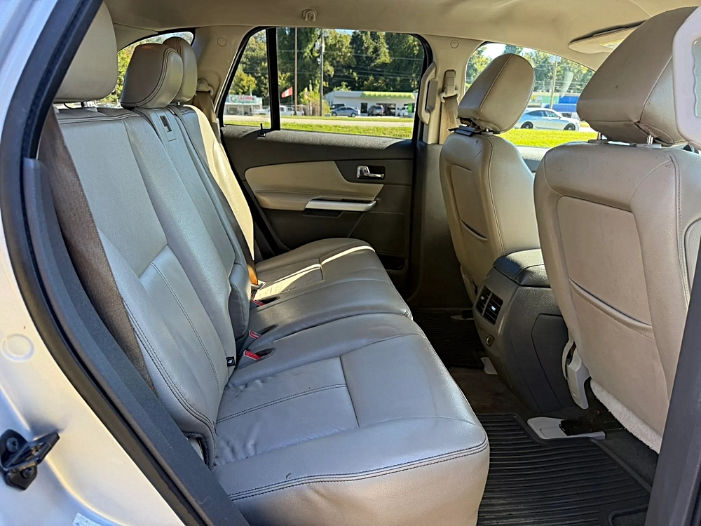 Ford Edge photo 35