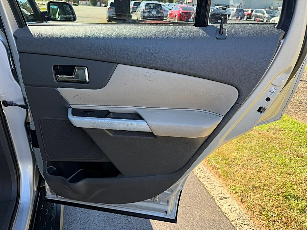 Ford Edge photo 36