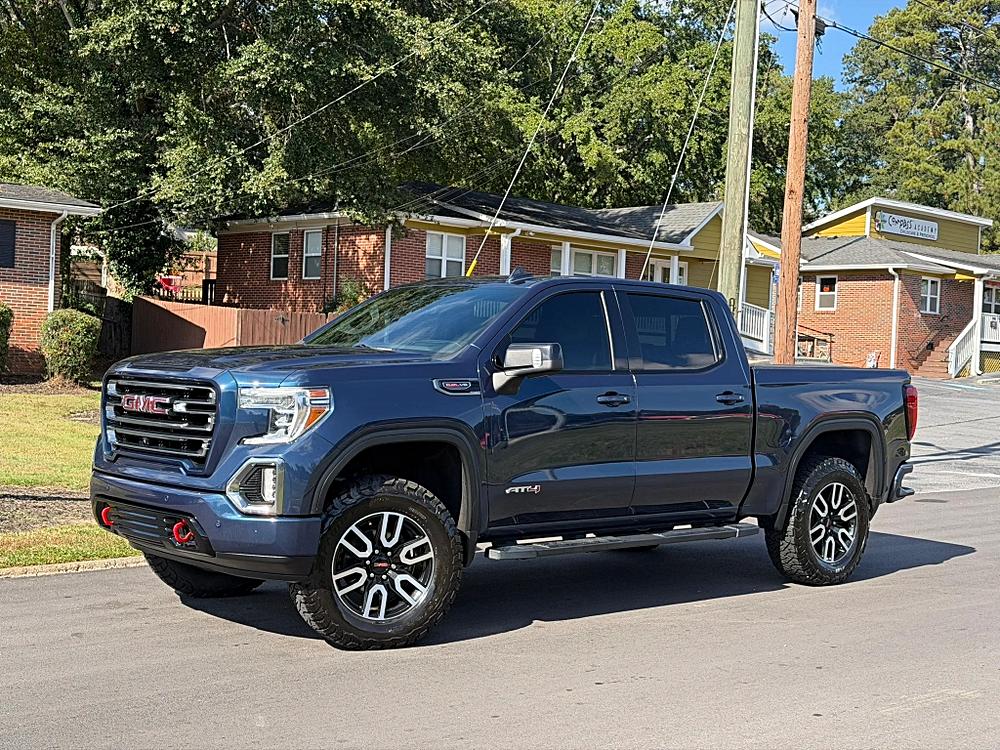 GMC Sierra photo 3