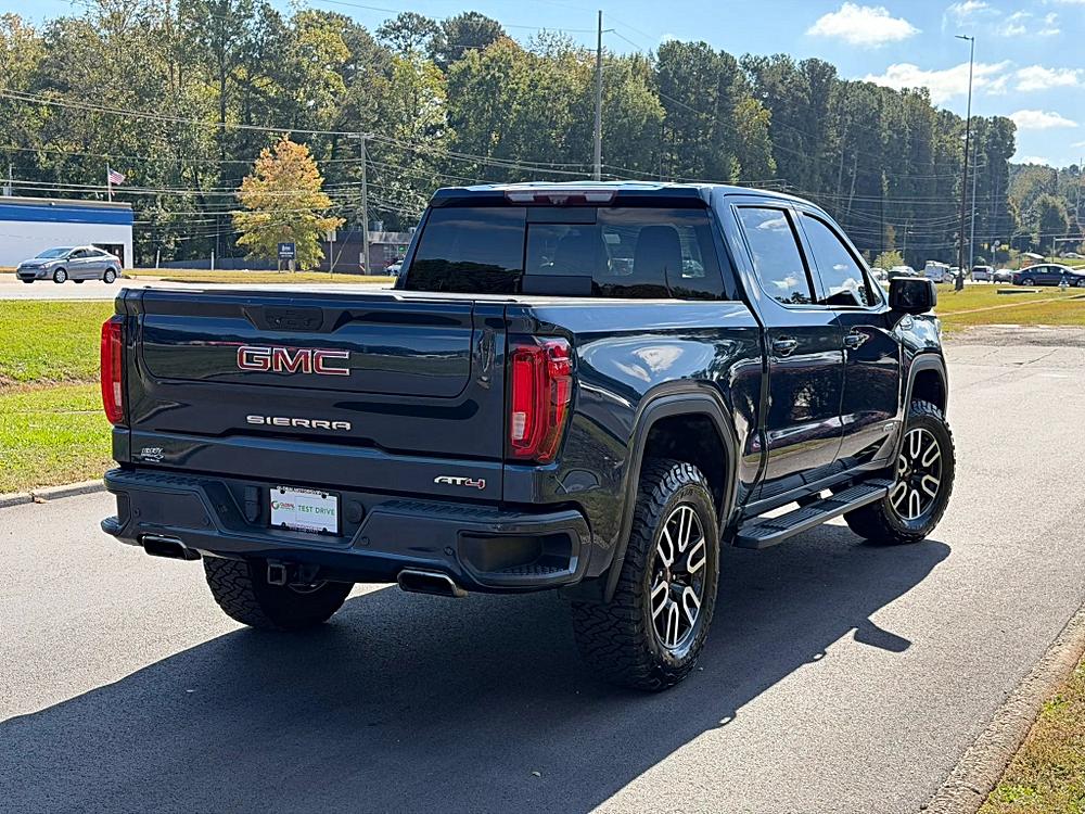 GMC Sierra photo 14