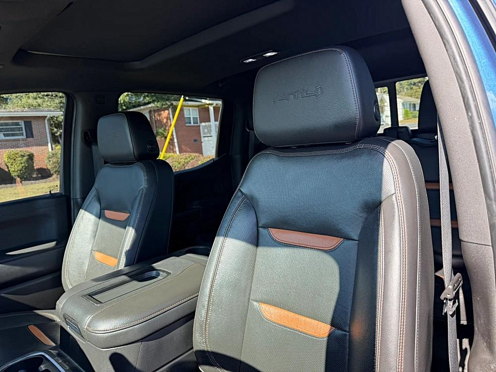 GMC Sierra photo 21