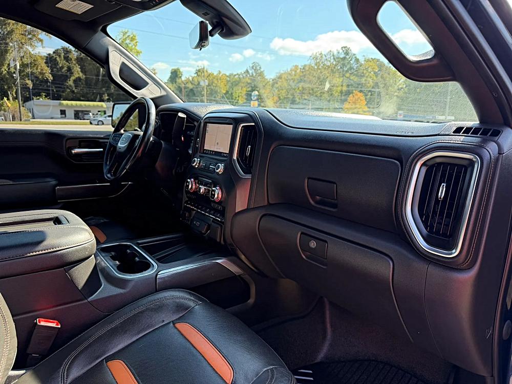 GMC Sierra photo 26