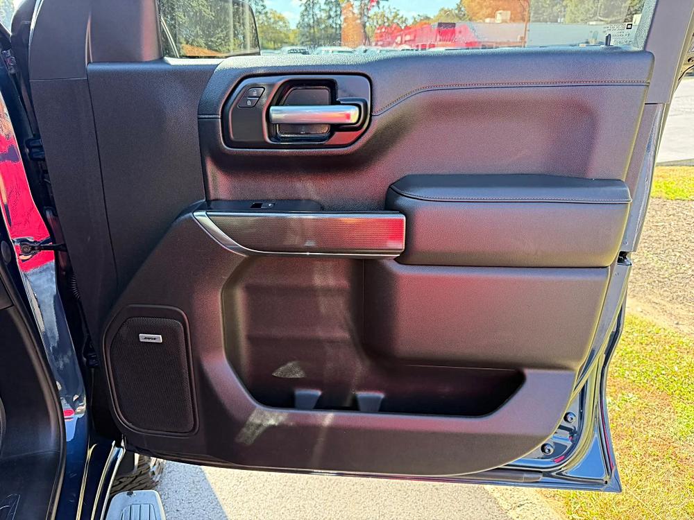 GMC Sierra photo 29