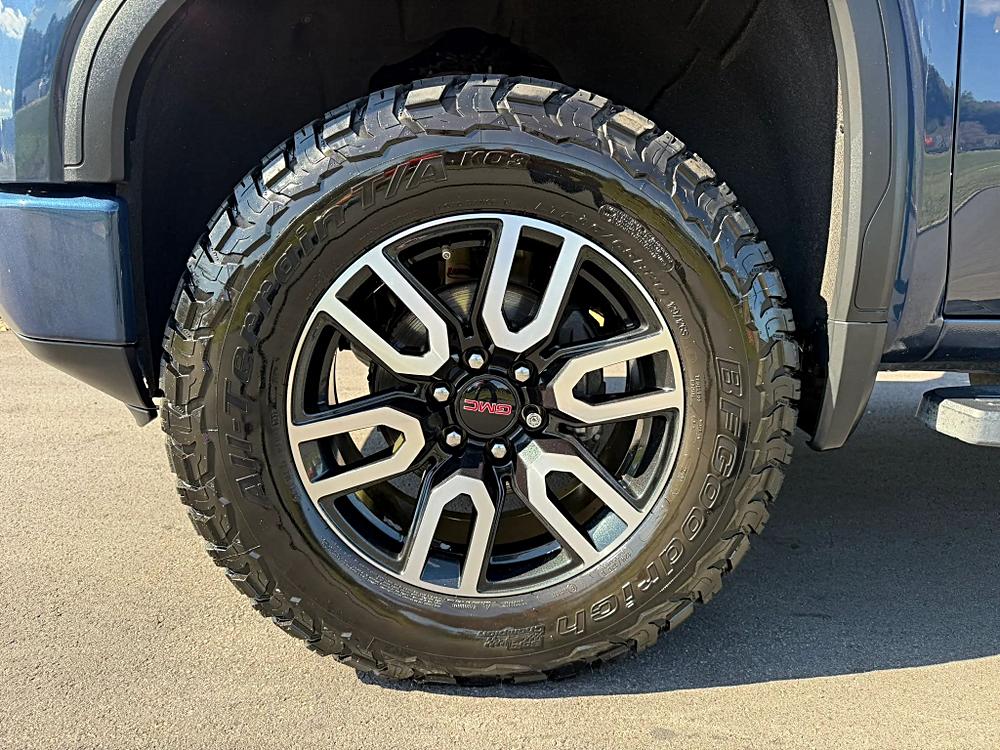 GMC Sierra photo 47