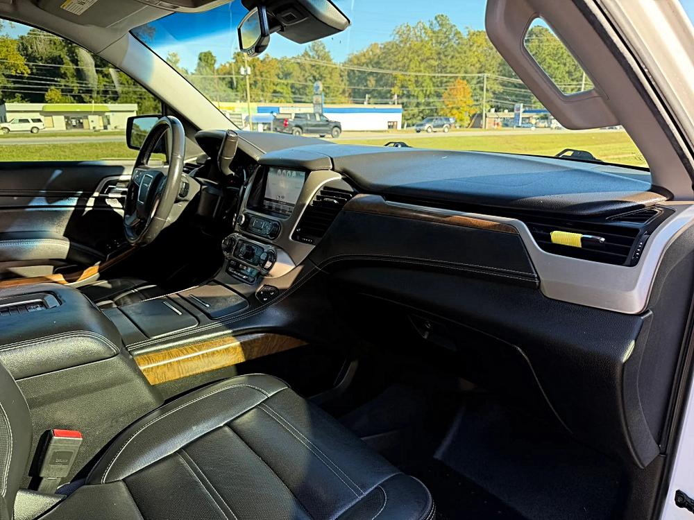 GMC Yukon XL photo 23