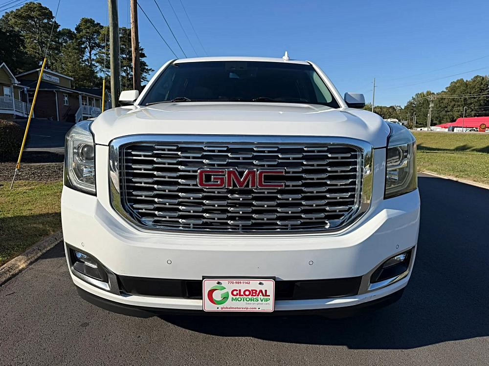 GMC Yukon XL photo 5