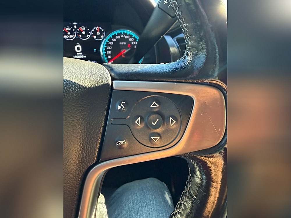 GMC Yukon XL photo 32