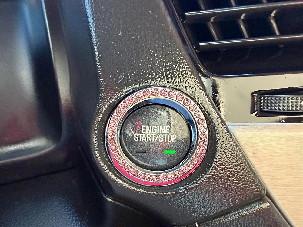 GMC Yukon XL photo 35