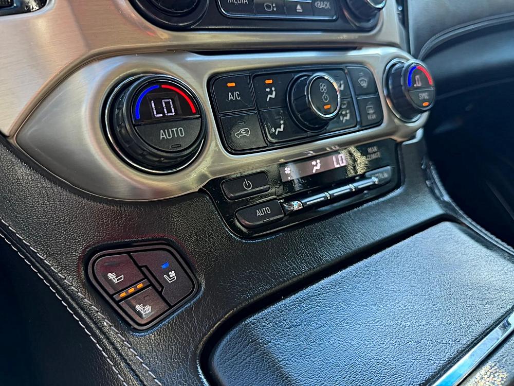 GMC Yukon XL photo 38