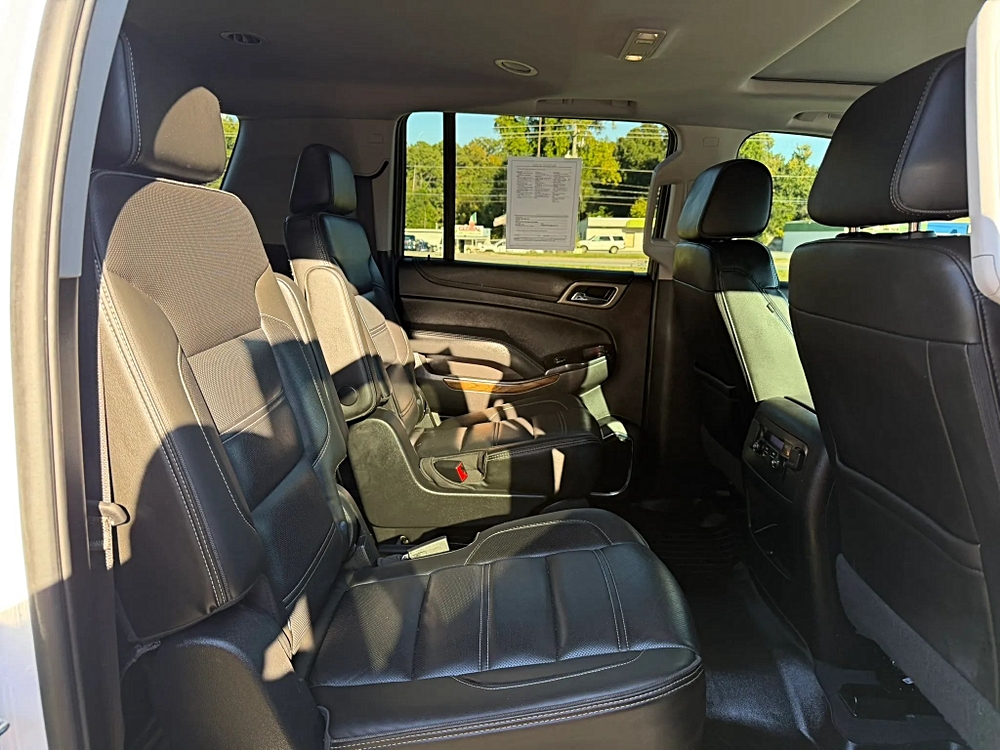 GMC Yukon XL photo 46