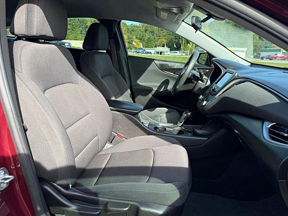 Chevrolet Malibu photo 22
