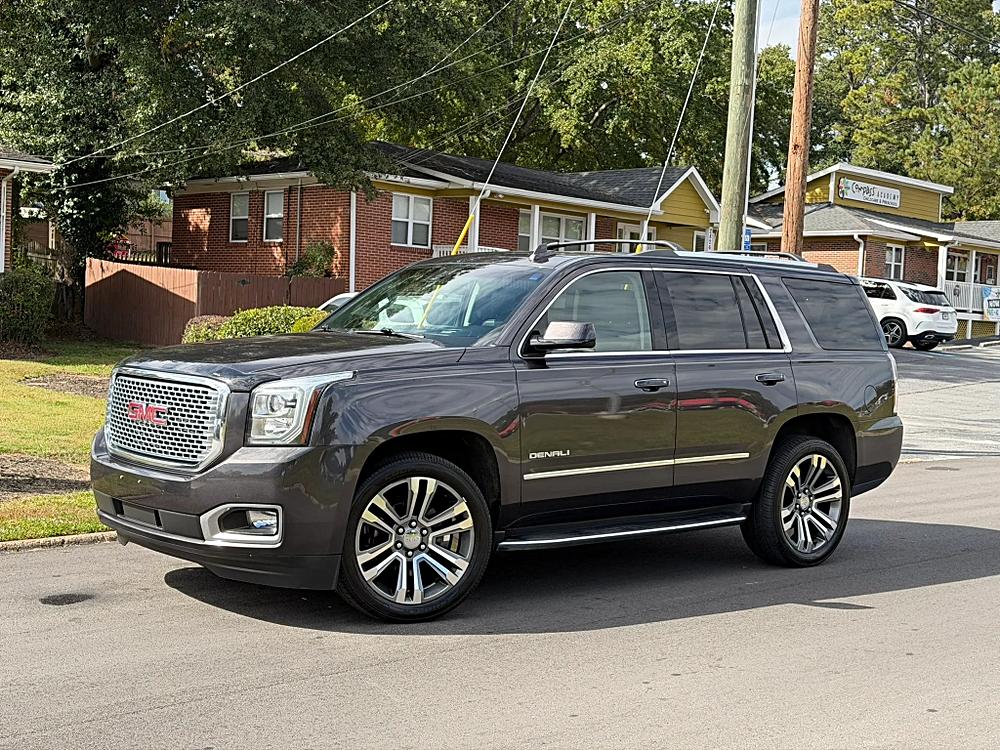 GMC Yukon photo 3