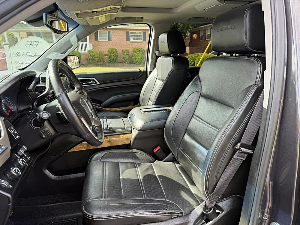 GMC Yukon photo 17