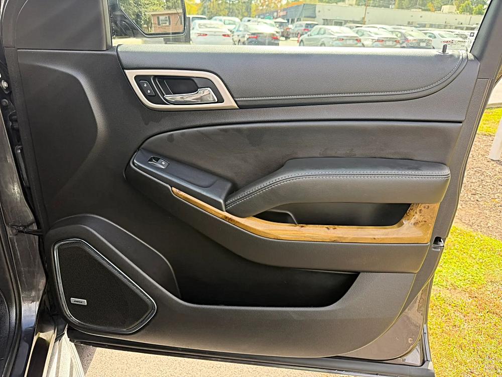 GMC Yukon photo 27