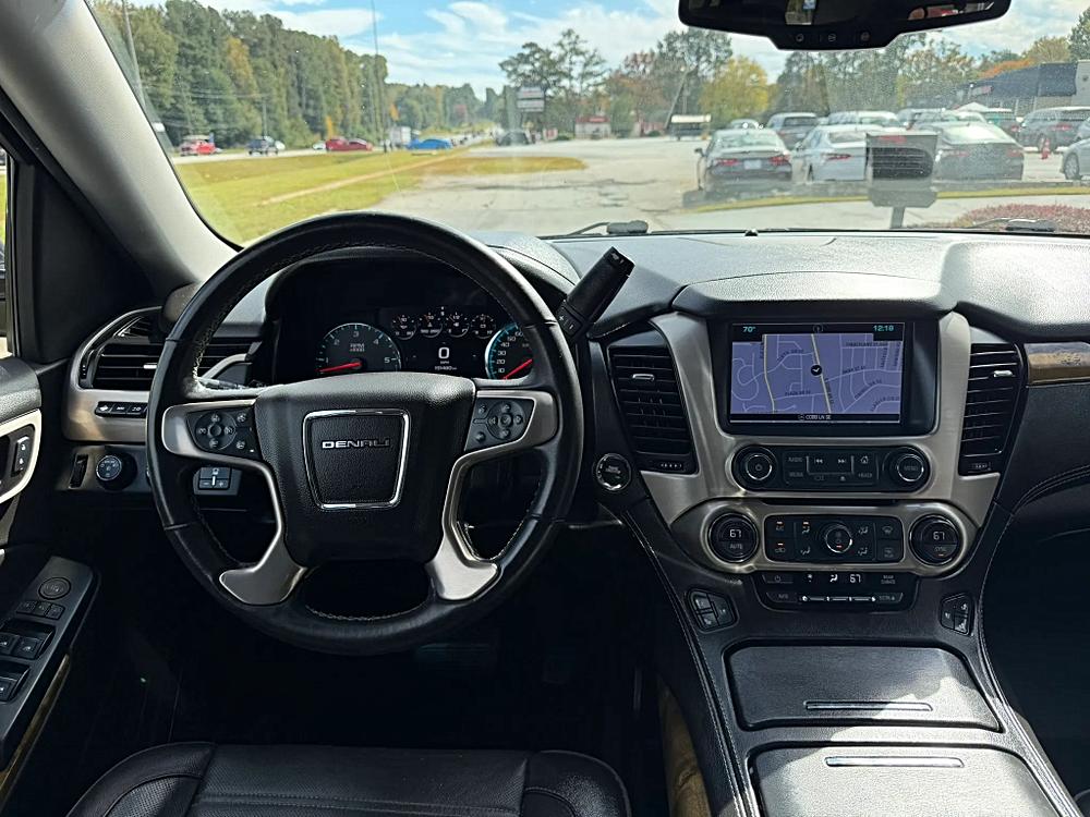 GMC Yukon photo 30