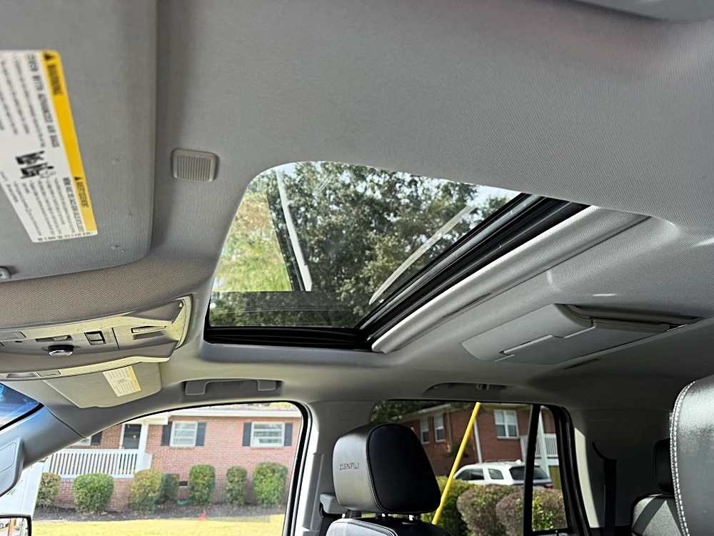 GMC Yukon photo 41