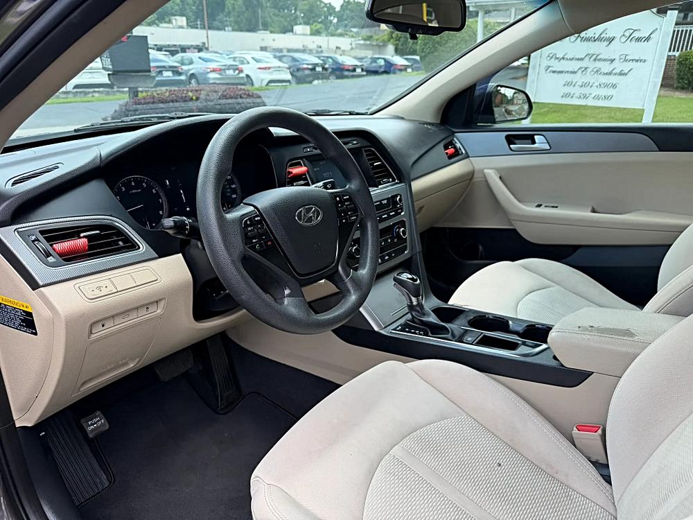 Hyundai Sonata photo 14
