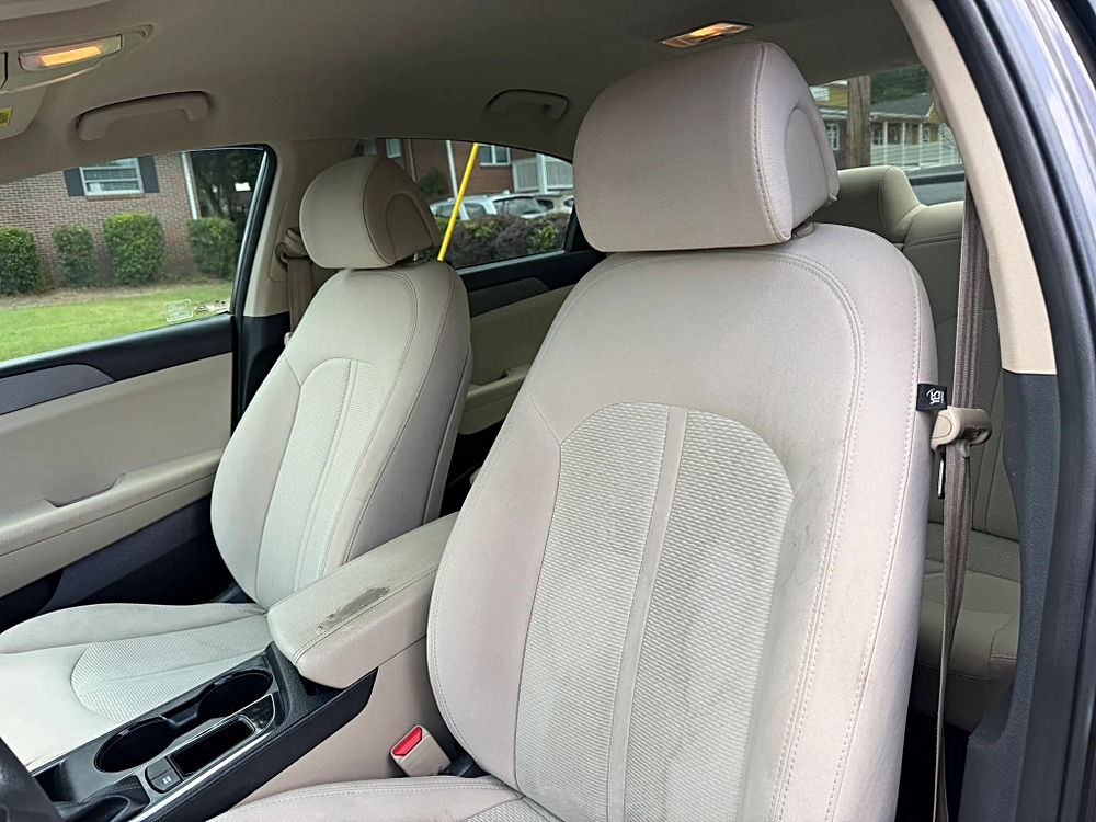 Hyundai Sonata photo 17