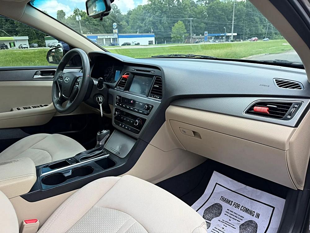 Hyundai Sonata photo 20