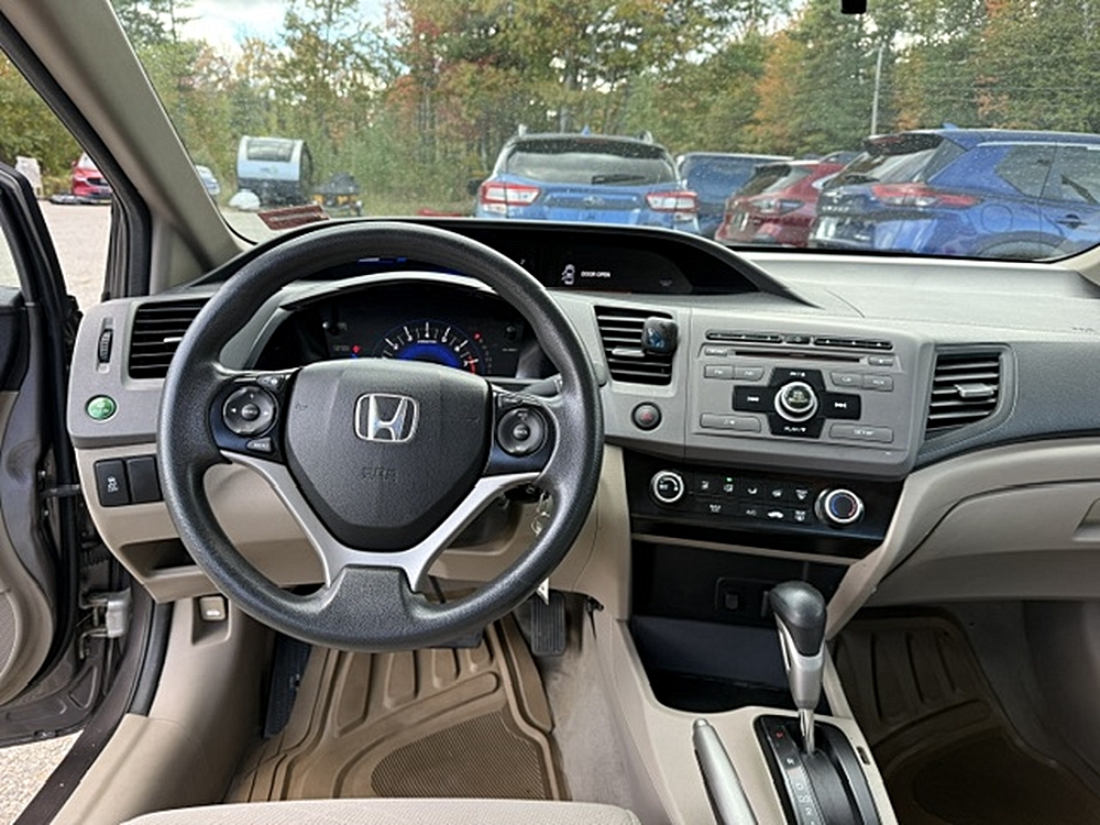 2012 Honda Civic LX - Photo 9