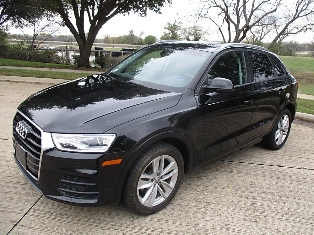 2017 Audi Q3 Premium's photo