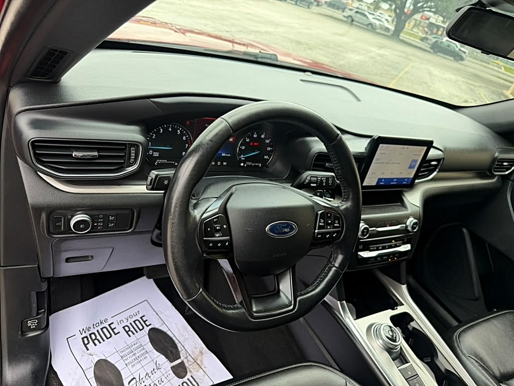 2020 Ford Explorer XLT - Photo 9