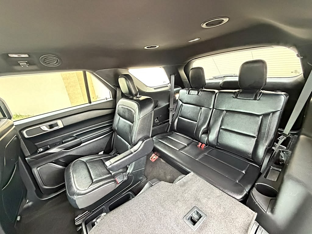2020 Ford Explorer XLT - Photo 17