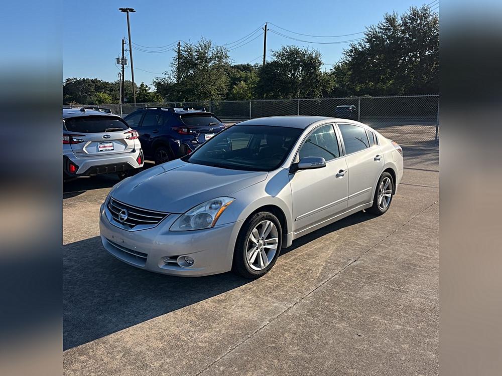 2012 Nissan Altima SR