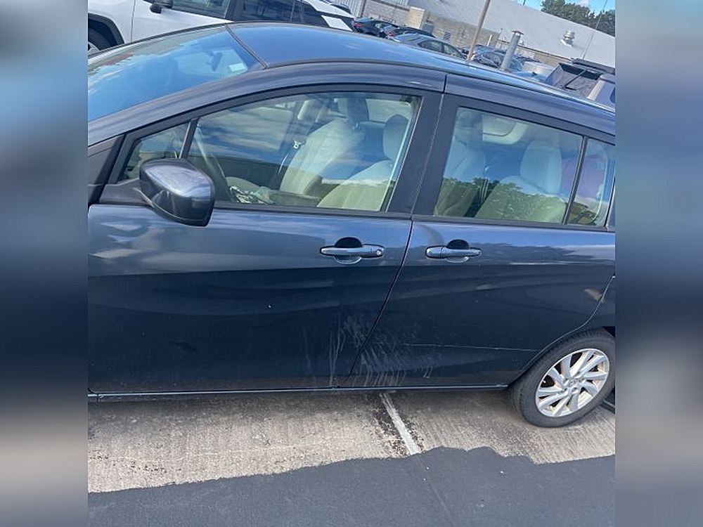 2012 Mazda MAZDA5 Sport