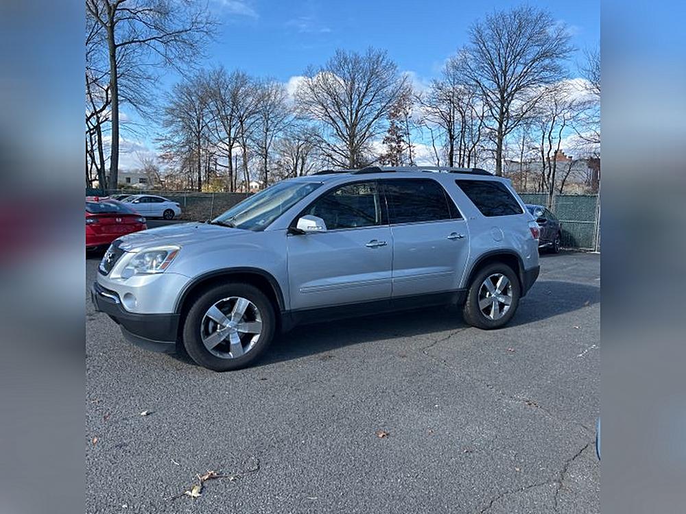 2012 GMC Acadia SLT1's photo
