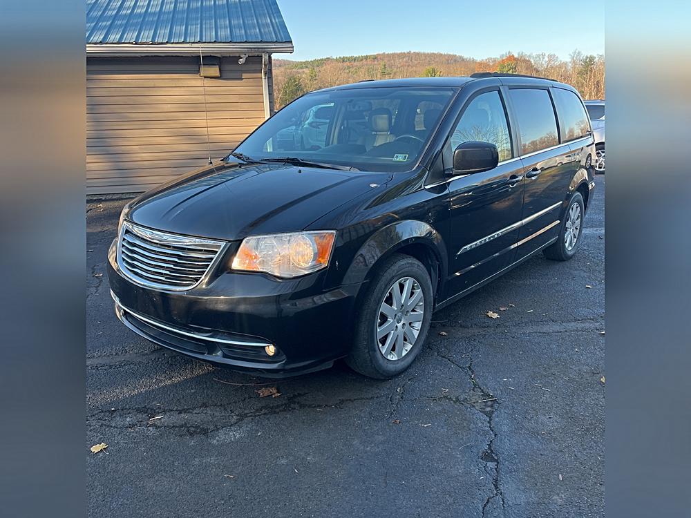 2016 Chrysler Town & Country Touring