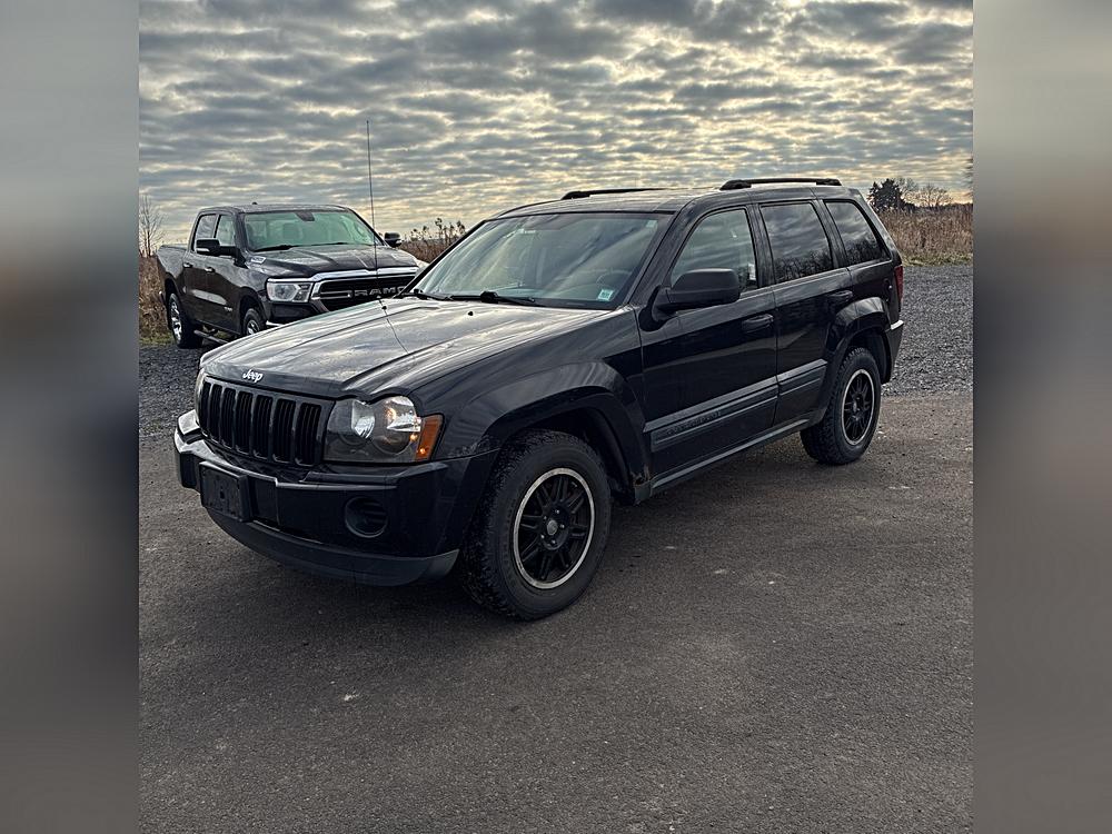 2005 Jeep Grand Cherokee Laredo