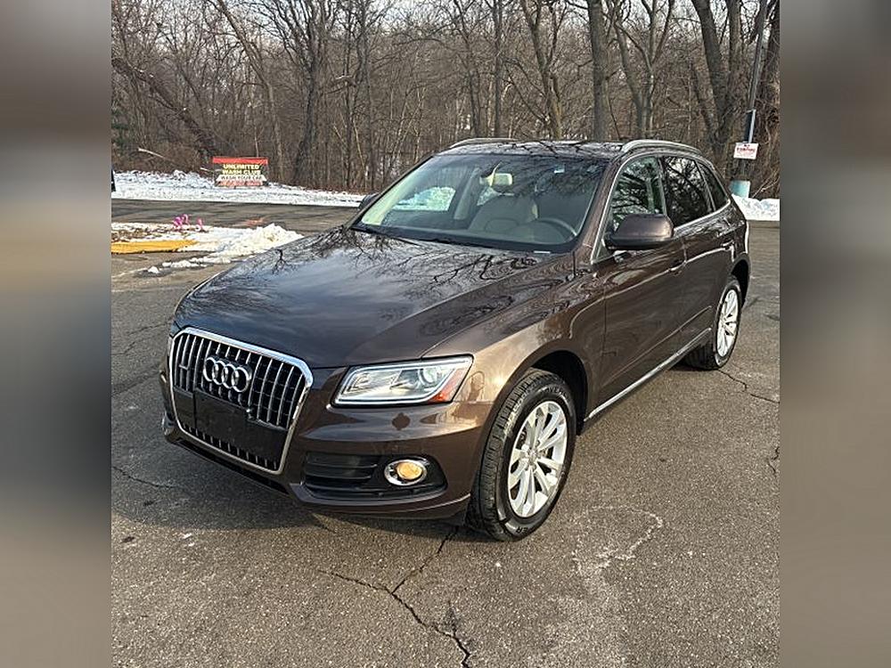 2014 Audi Q5 Premium's photo