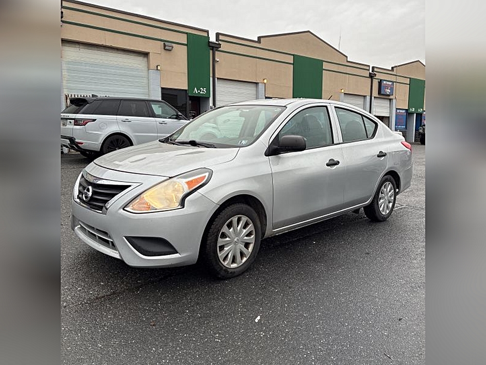 2015 Nissan Versa Sedan S Plus