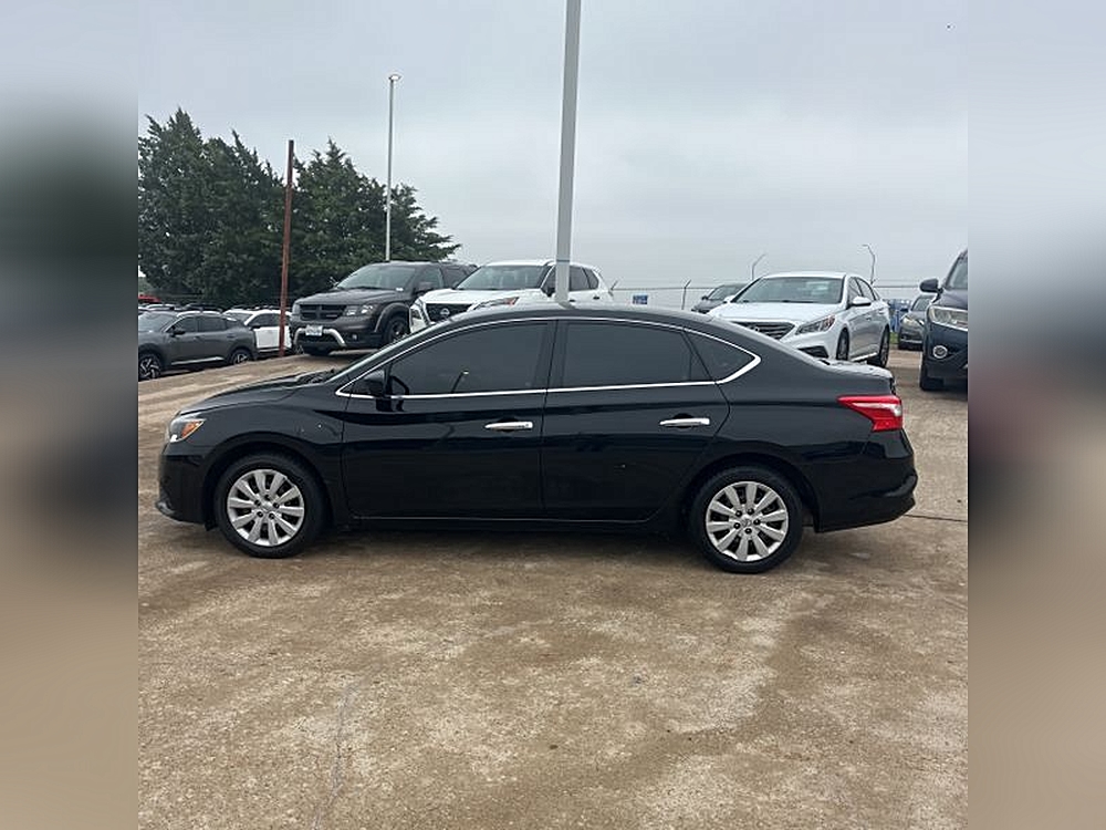2018 Nissan Sentra S CVT's photo