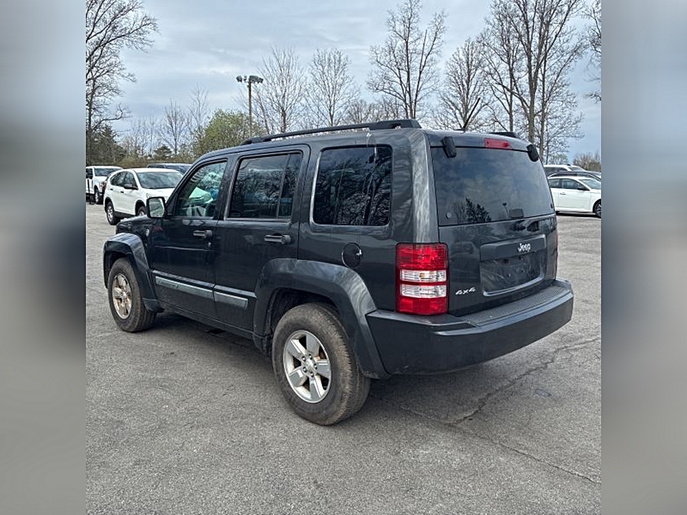 2010 Jeep Liberty Sport 4WD's photo