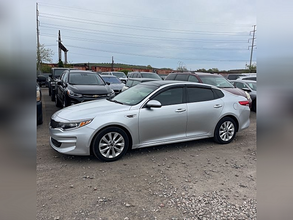 2018 Kia Optima EX AT's photo