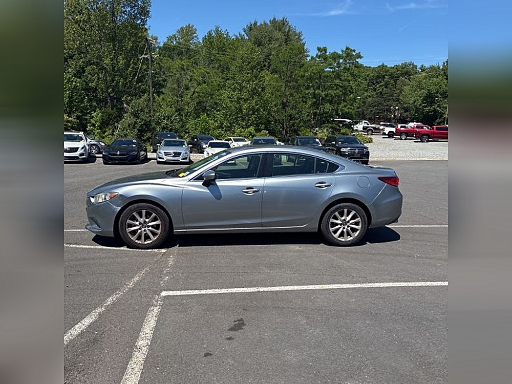2014 Mazda EZ-6 i Sport Auto's photo