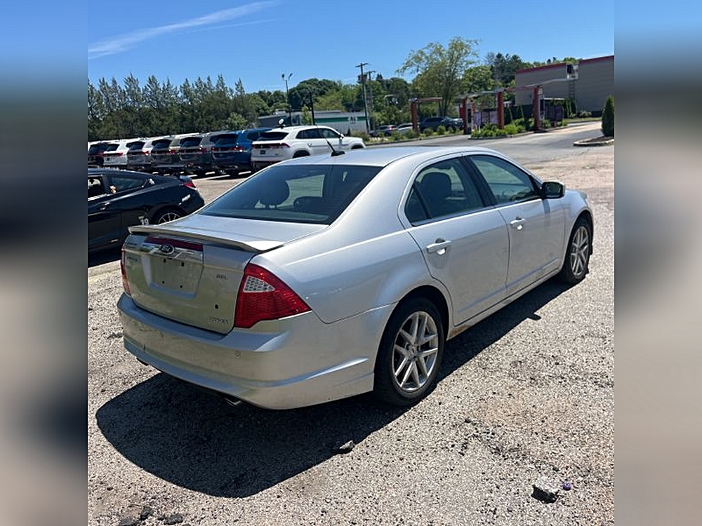 2011 Ford Fusion I-4 SEL's photo